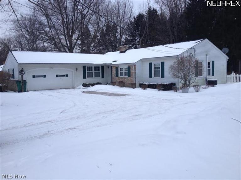 2058 Green Road Madison, OH 44057 - Photo 1 of 18