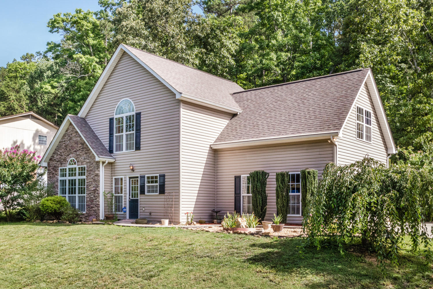 8845 Igou Gap Road Chattanooga, TN 37421 - Photo 2 of 28 8845_Igou_Gap_Rd