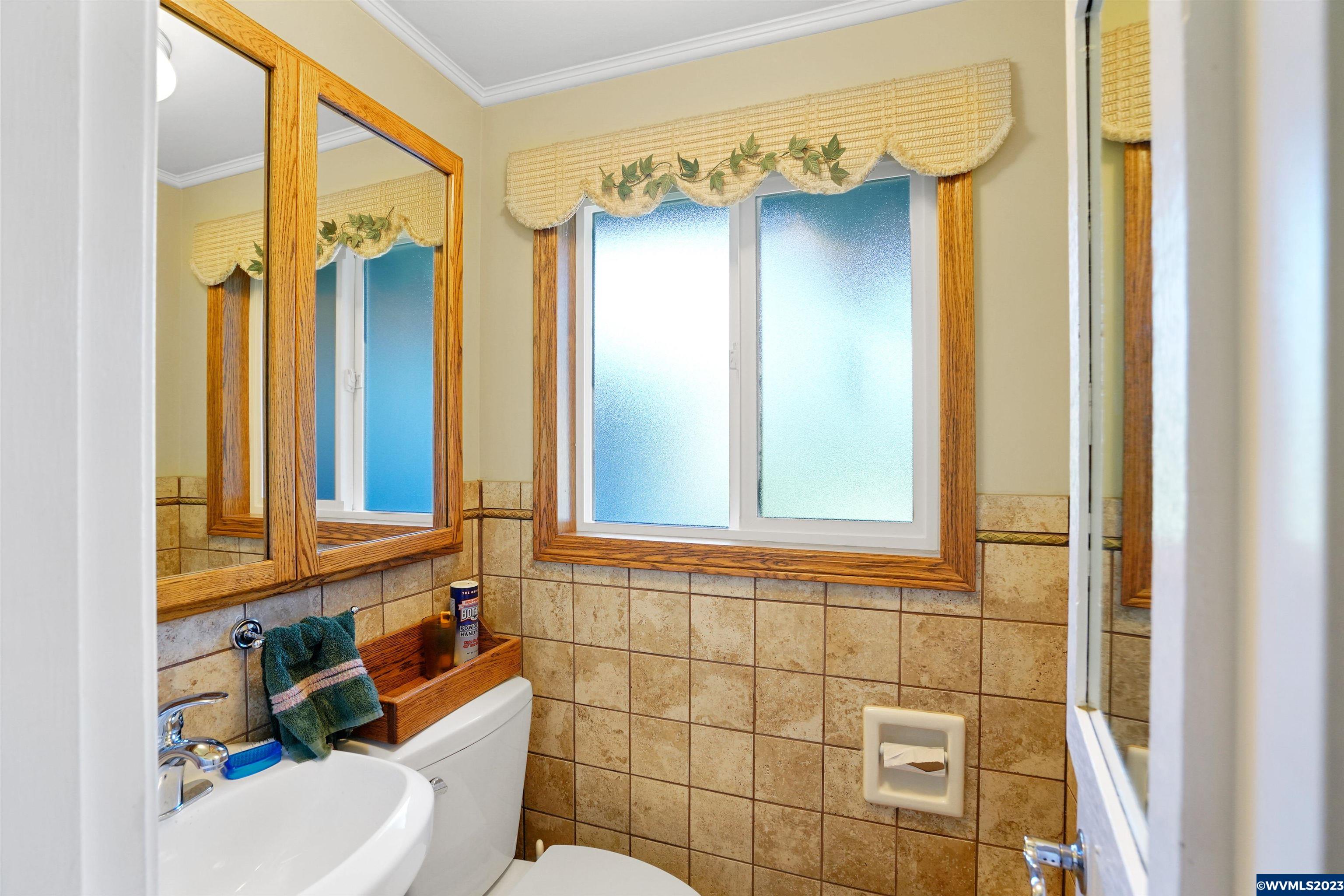 2914 Takena Street Southwest Albany, OR 97321 - Photo 12 of 42