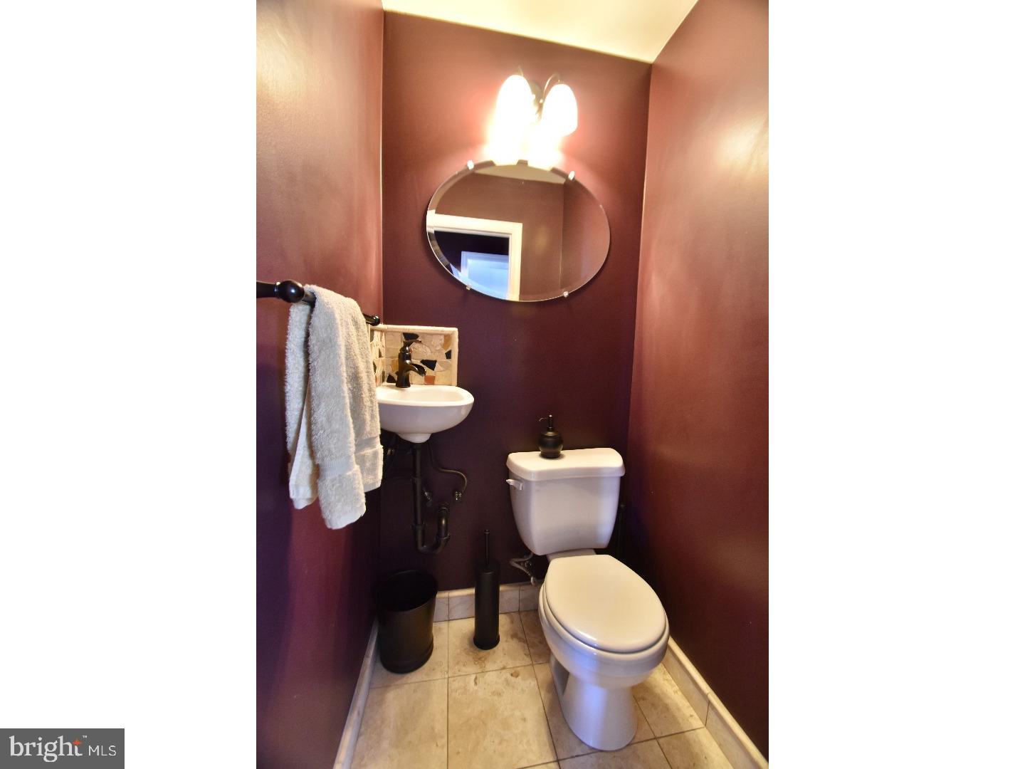 25 Dewey Road Cheltenham, PA 19012 - Photo 11 of 25 Gallery Image 11