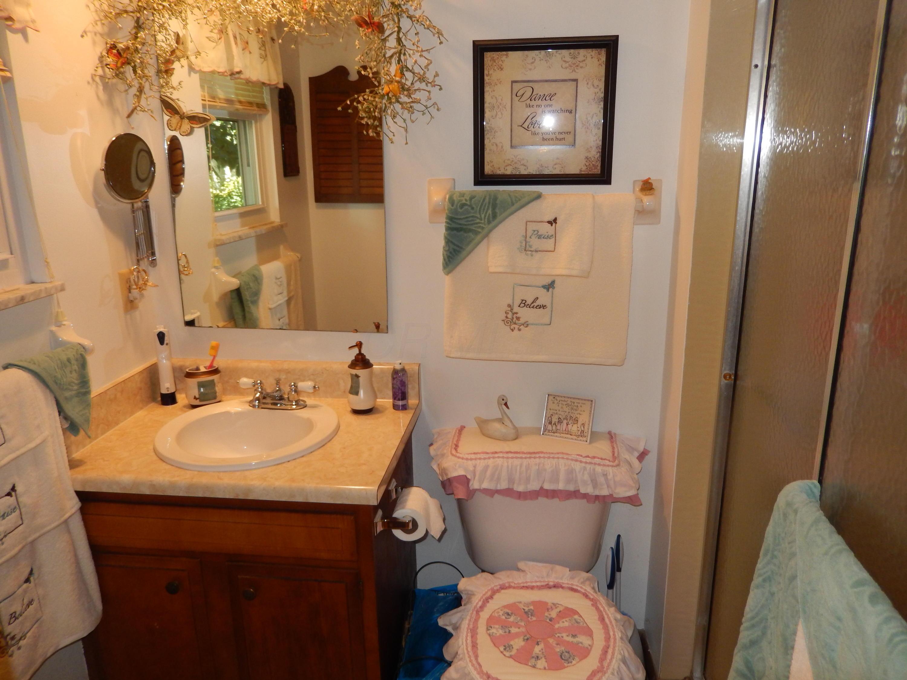 5434 Pine Bluff Road Columbus, OH 43229 - Photo 28 of 48 Gallery Image 28