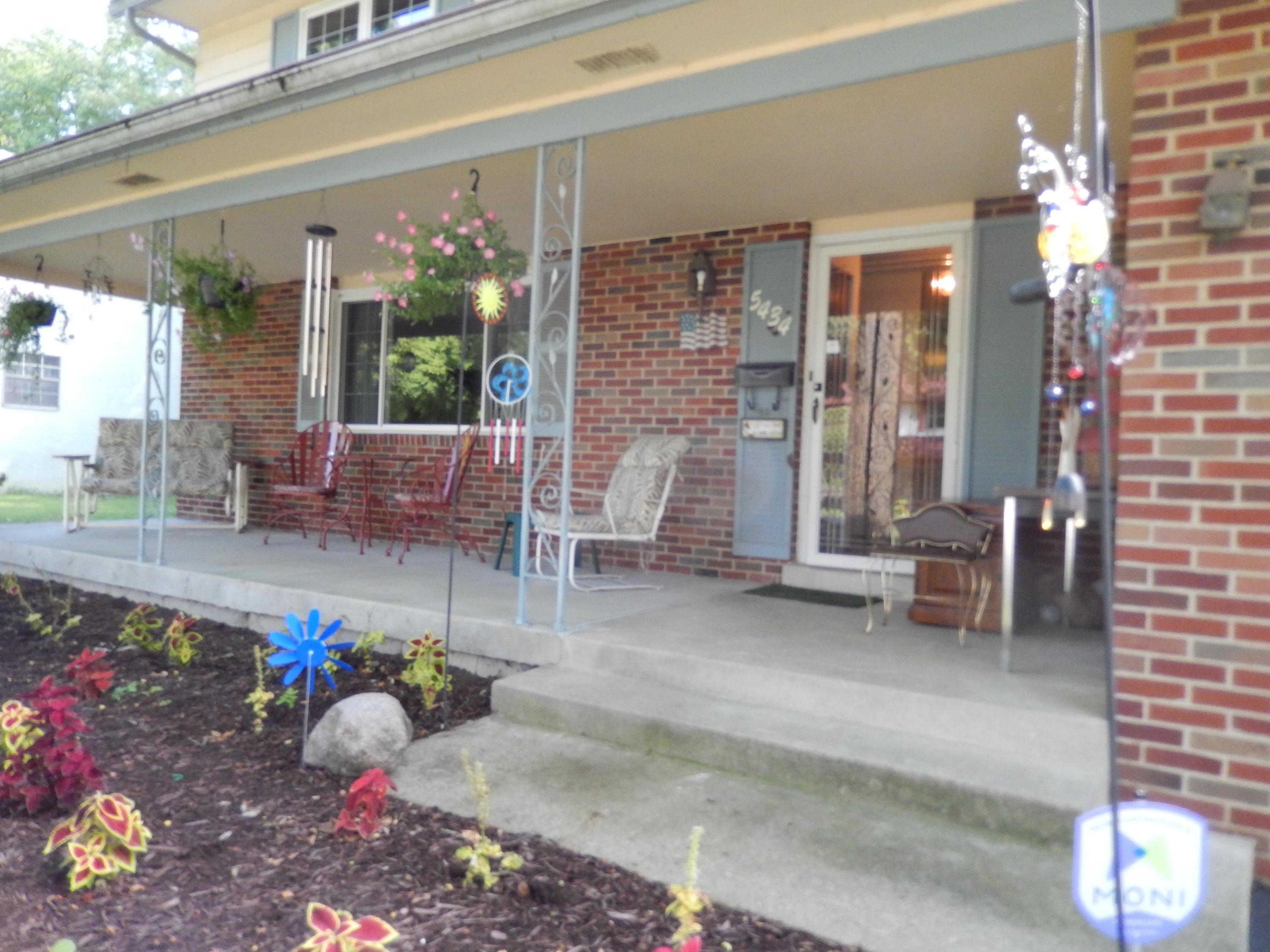 5434 Pine Bluff Road Columbus, OH 43229 - Photo 3 of 48 Gallery Image 3