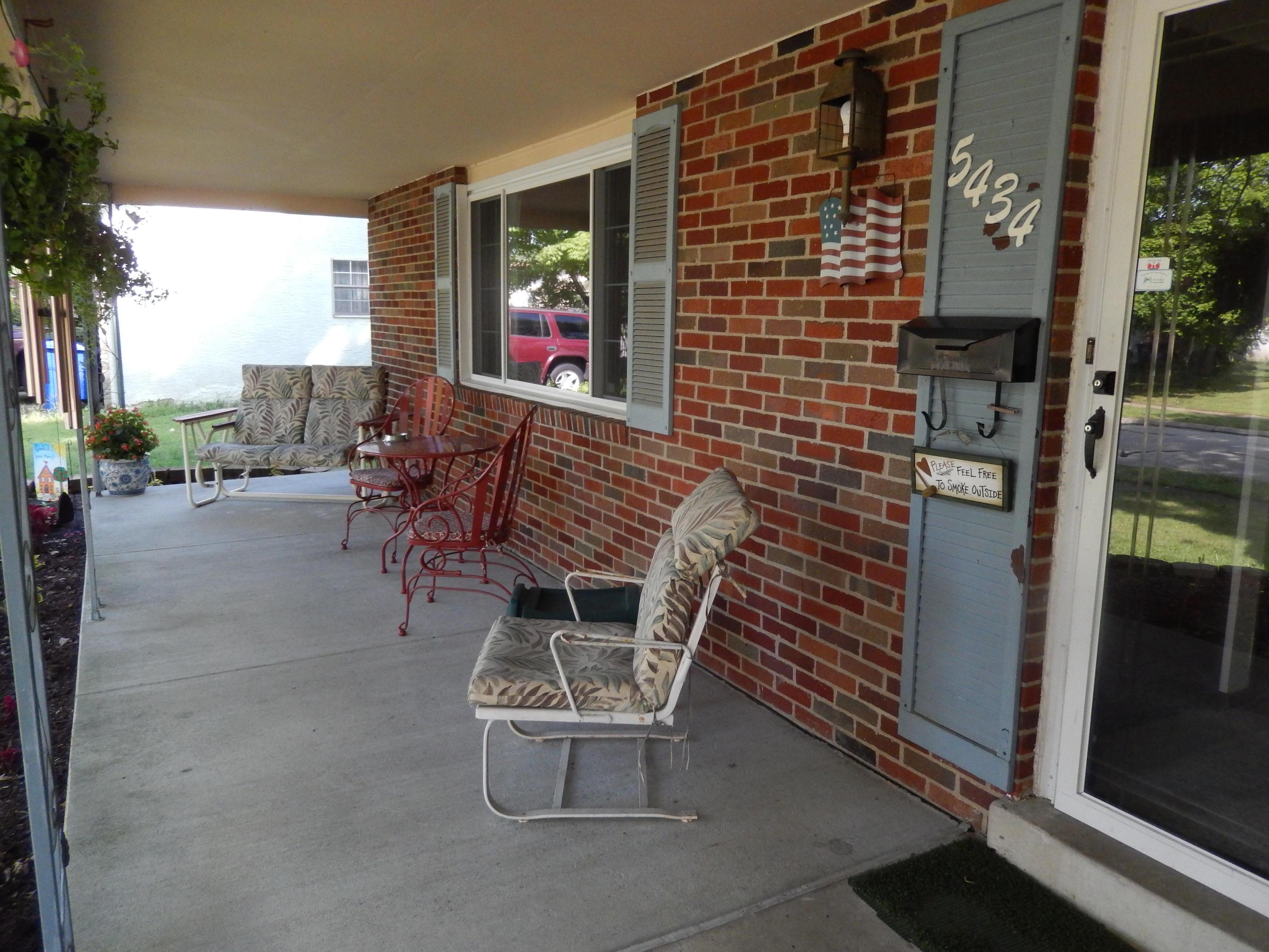 5434 Pine Bluff Road Columbus, OH 43229 - Photo 4 of 48 Gallery Image 4