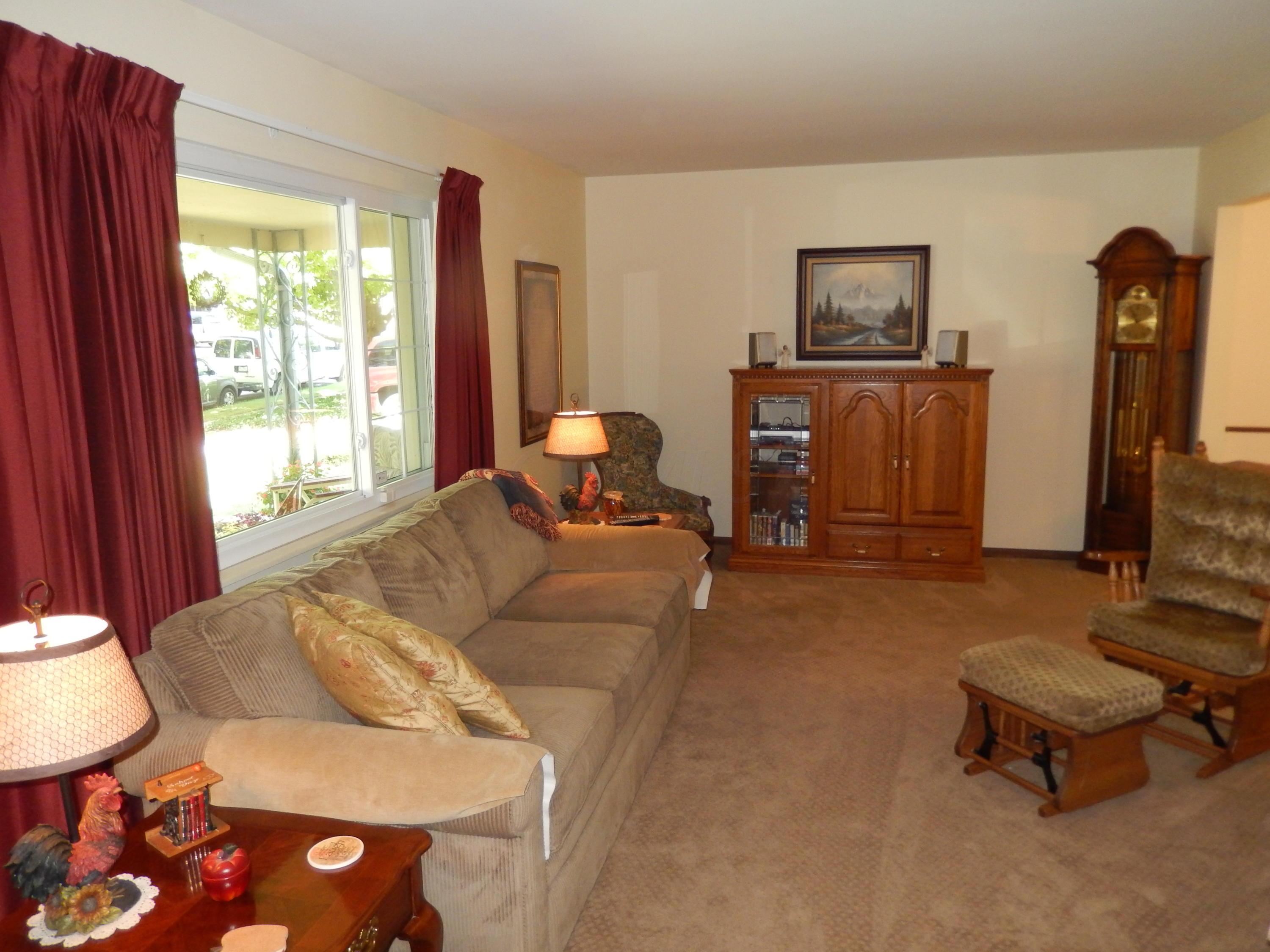 5434 Pine Bluff Road Columbus, OH 43229 - Photo 7 of 48 Gallery Image 7
