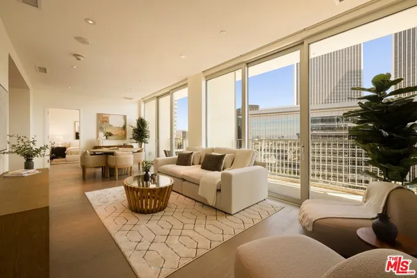 $20,000 | 2025 Avenue Of The Stars, Unit 1607, Los Angeles, CA 90067