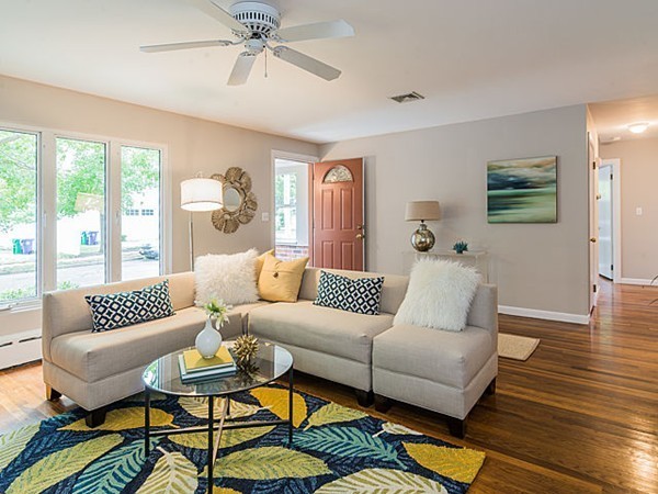33 Sherrin Road Newton, MA 02462 - Photo 4 of 22