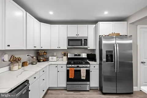$435,000 | 62 Higgins Avenue, Clementon, NJ 08021