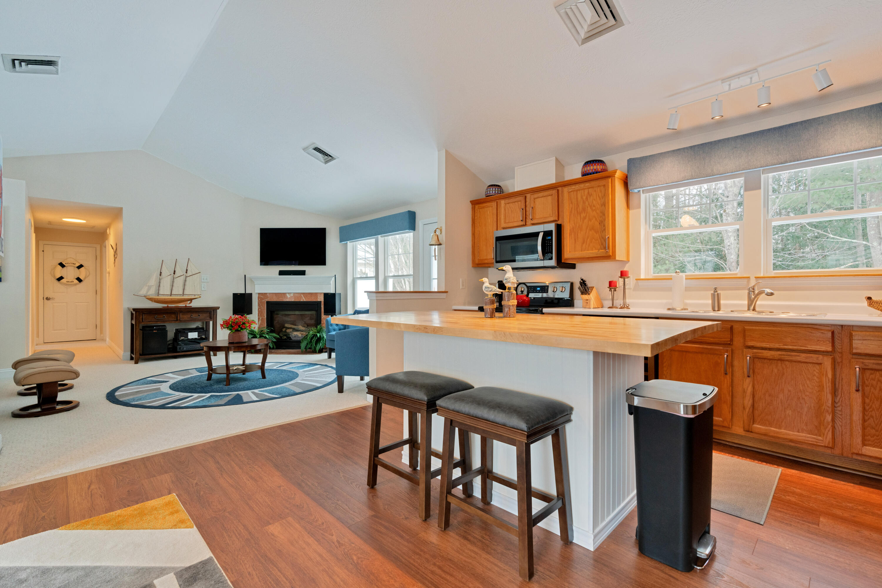 24 Kavanaugh Road, Unit 24 Old Orchard Beach, ME 04064 - Photo 8 of 26 _dsc1069