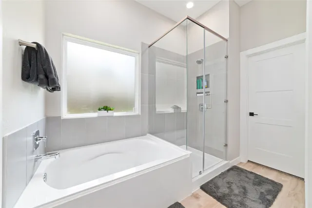 $2,900 | 10332 Rainbow Cove Lane, Conroe, TX 77384