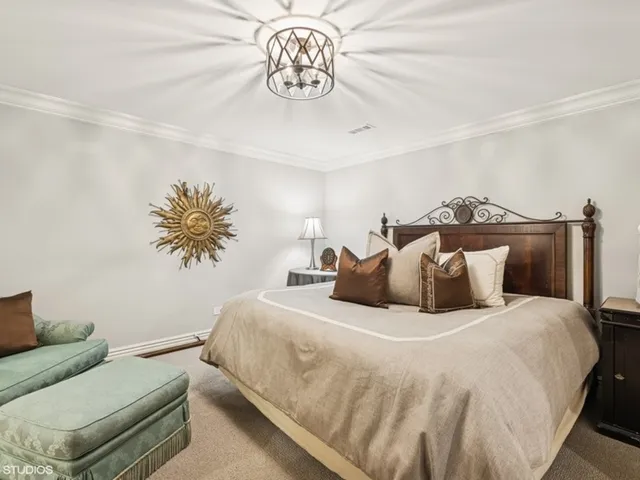 $2,290,000 | 1-404 Caesar Drive, Barrington Hills, IL 60010