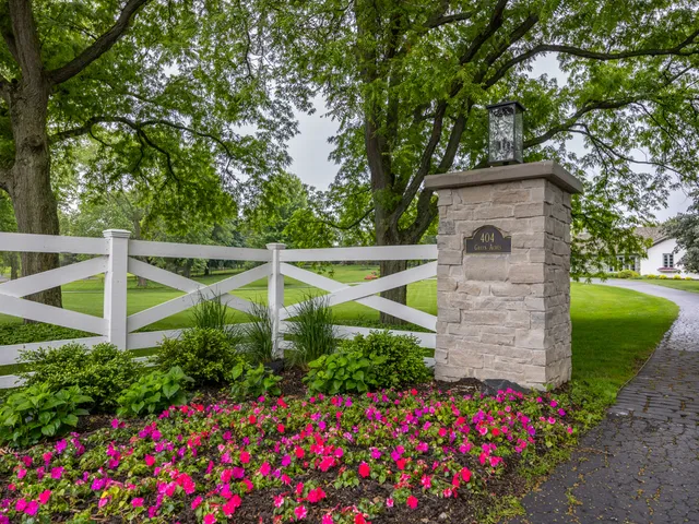 $2,290,000 | 1-404 Caesar Drive, Barrington Hills, IL 60010
