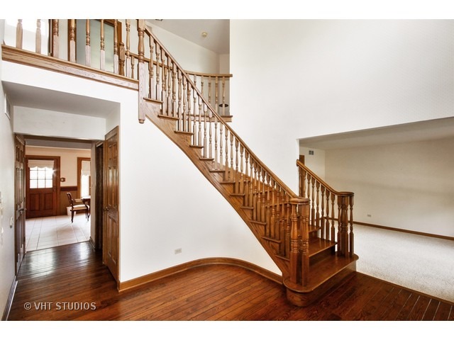 830 Highland Road Frankfort, IL 60423 - Photo 2 of 10