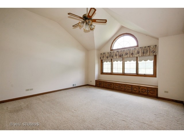830 Highland Road Frankfort, IL 60423 - Photo 7 of 10