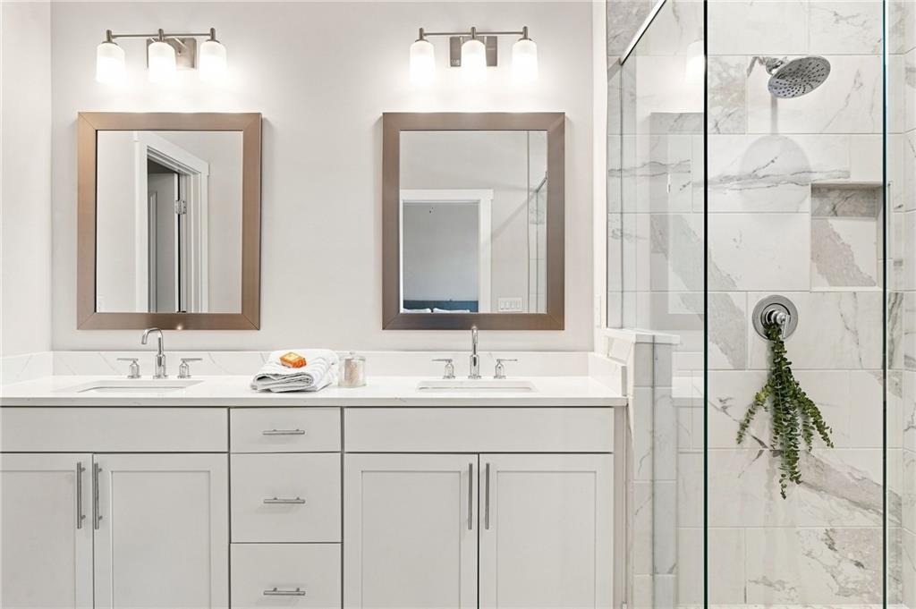 2054 Cortland Road Alpharetta, GA 30004 - Photo 14 of 30 Gallery Image 14