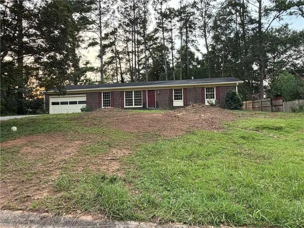 $2,400 | 4254 Burleigh Drive, Tucker, GA 30084