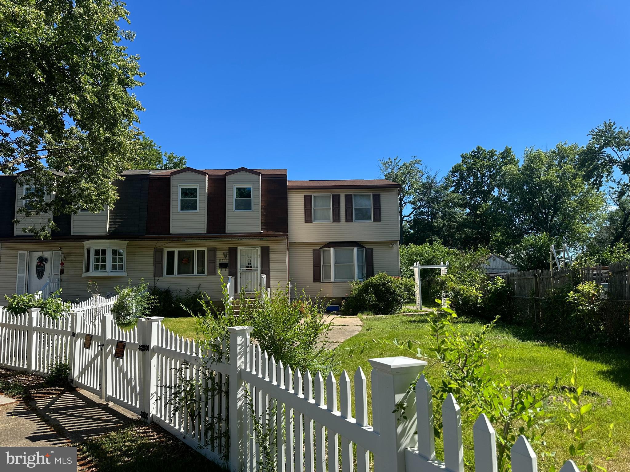 8511 Summit Road Pasadena, MD 21122 - Photo 3 of 9