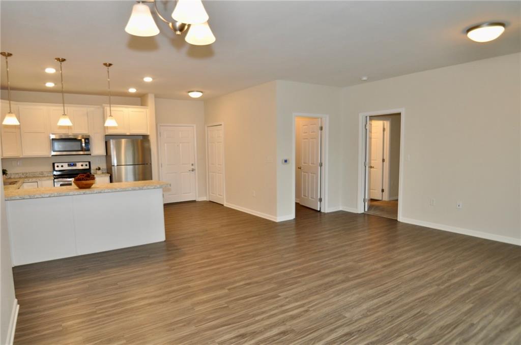 2651 Northwest Barry Road, Unit 102 Kansas City, MO 64151 - Photo 12 of 51