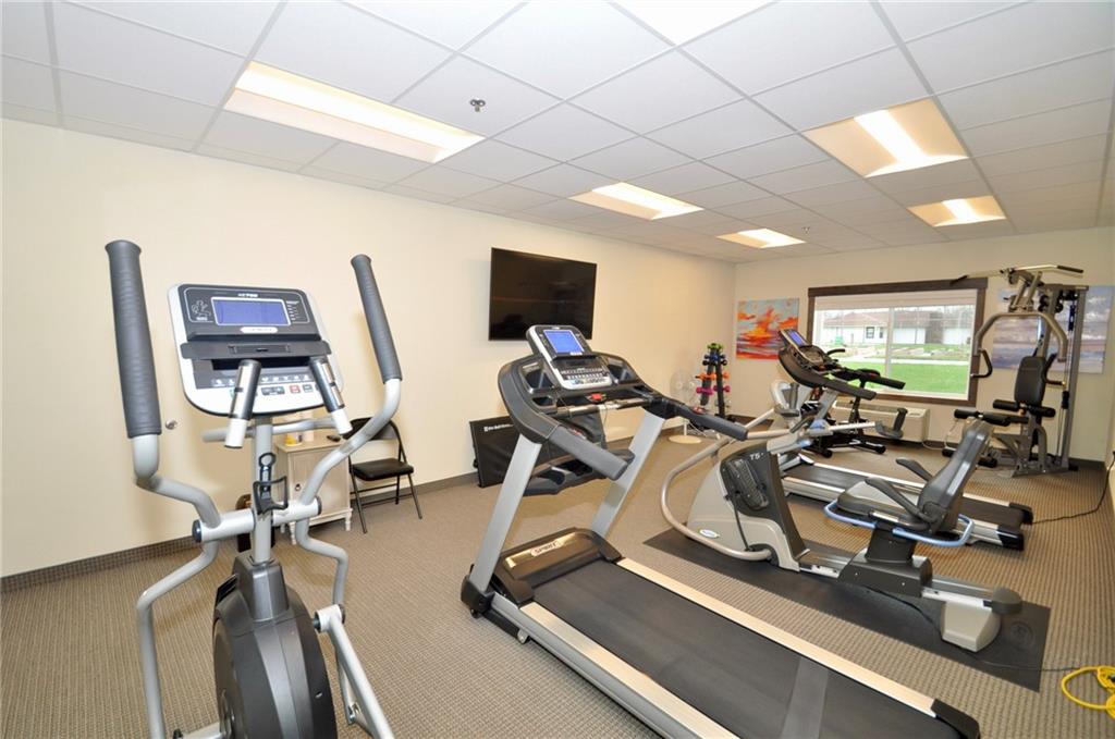 2651 Northwest Barry Road, Unit 102 Kansas City, MO 64151 - Photo 32 of 51