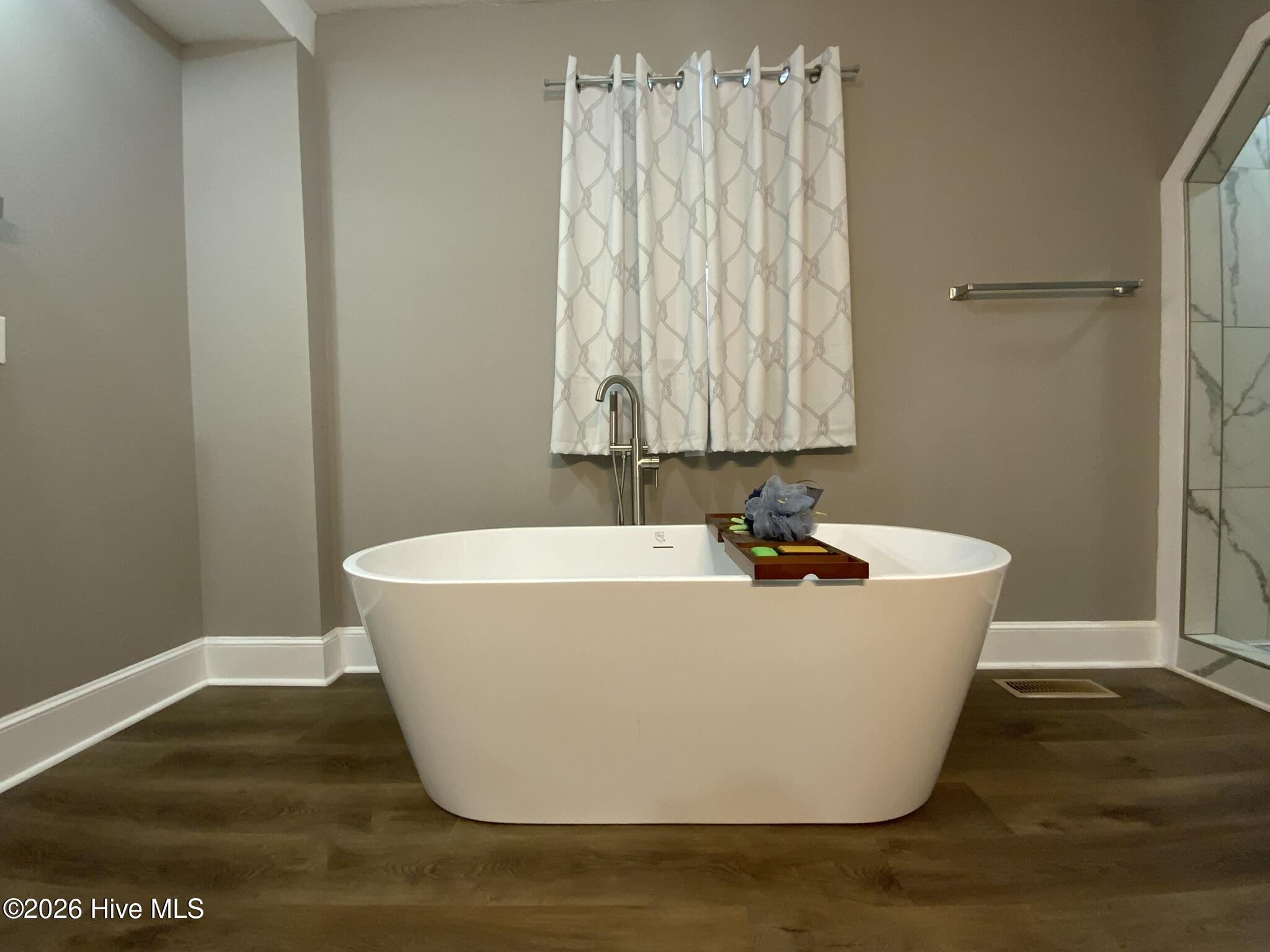 817 Aberdeen Road Laurinburg, NC 28352 - Photo 21 of 39 Primary Bathroom
