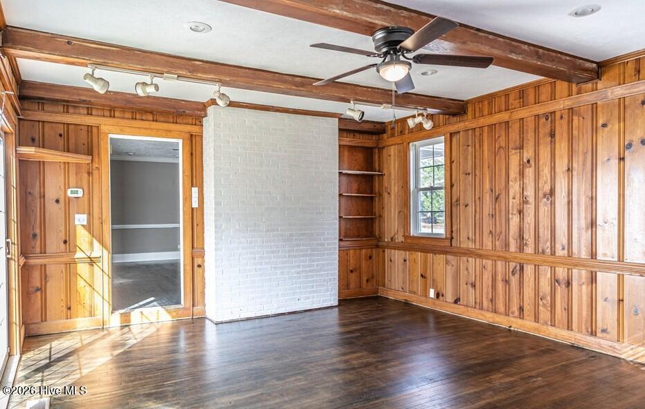 817 Aberdeen Road Laurinburg, NC 28352 - Photo 7 of 39 Office/Den