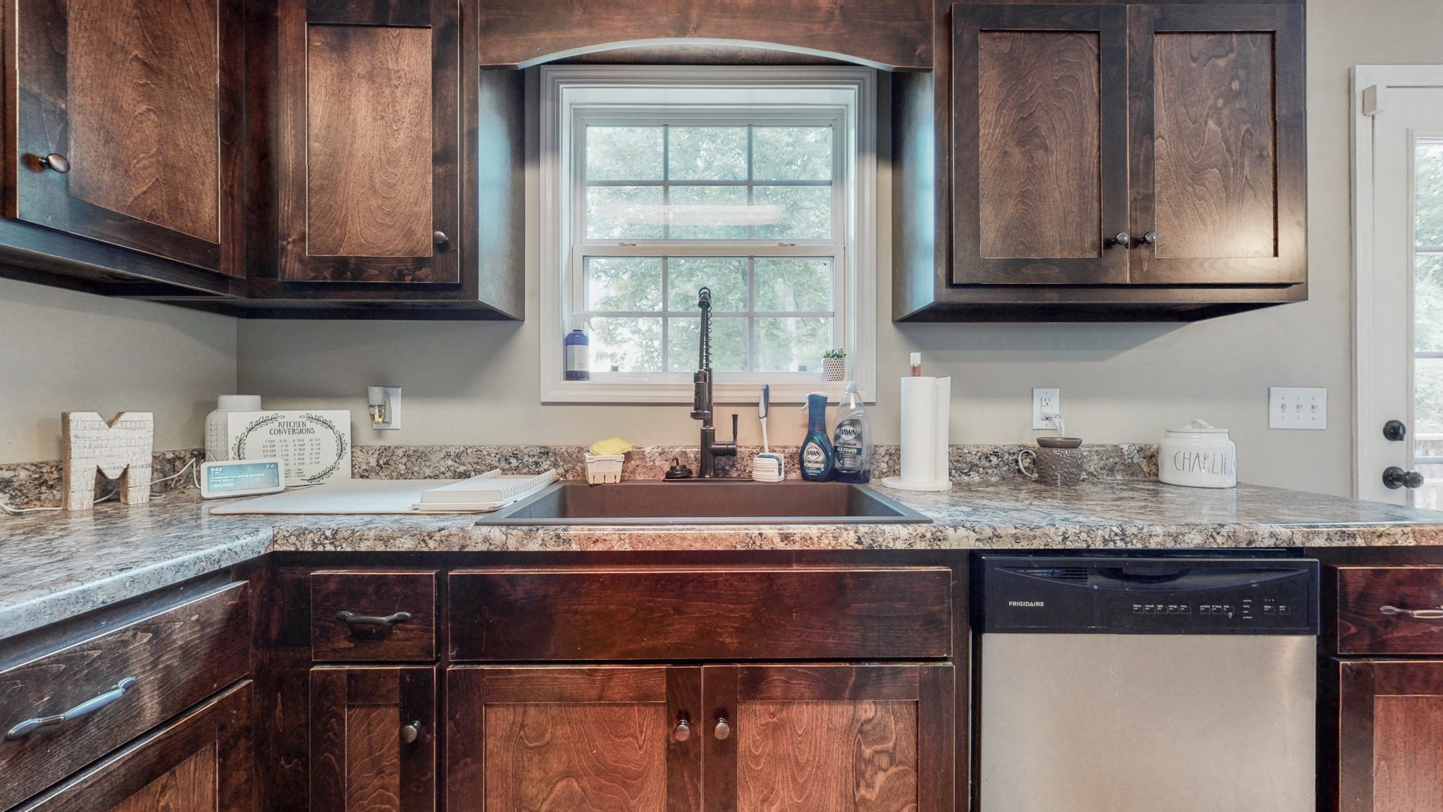 2240 Sims Road Shelbyville, TN 37160 - Photo 10 of 30 Gallery Image 10