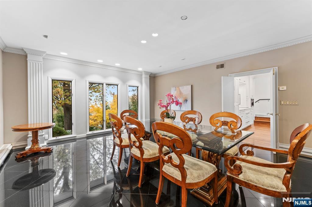 8 Stanton Road Tenafly, NJ 07670 - Photo 12 of 31