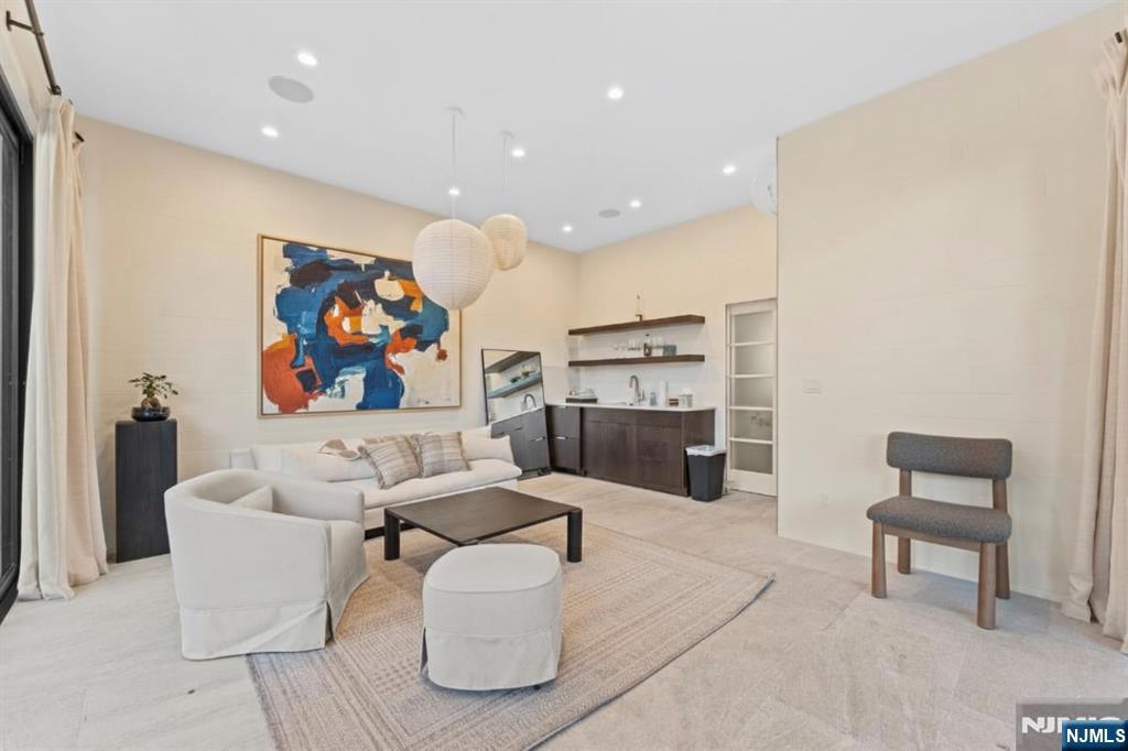 8 Stanton Road Tenafly, NJ 07670 - Photo 30 of 31