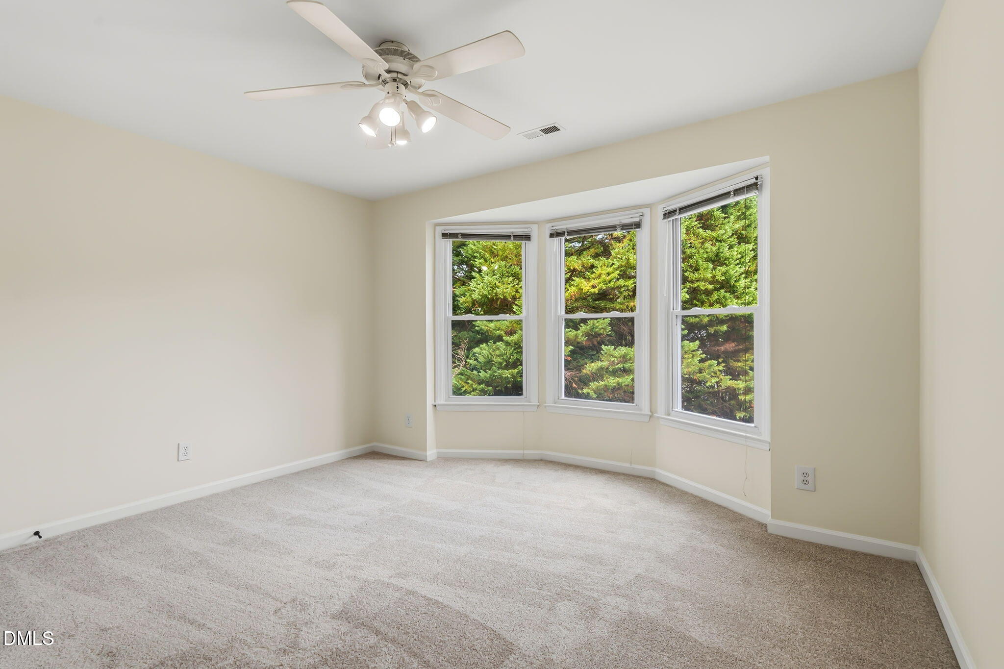 4409 Queenstown Court Raleigh, NC 27612 - Photo 34 of 52 4409 Queenstown Ct