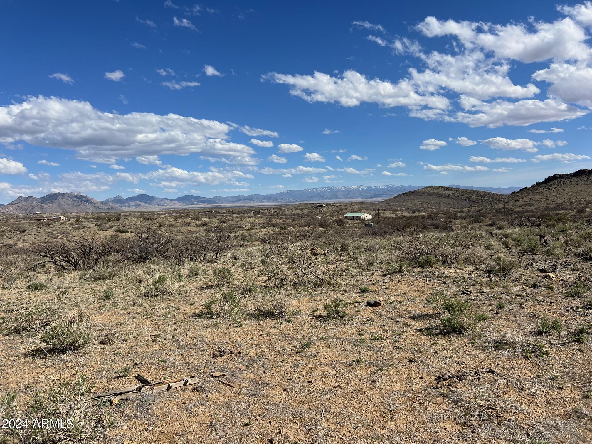 8273 East Stagecoach Road Willcox, AZ 85643 - Photo 20 of 31 IMG_6092
