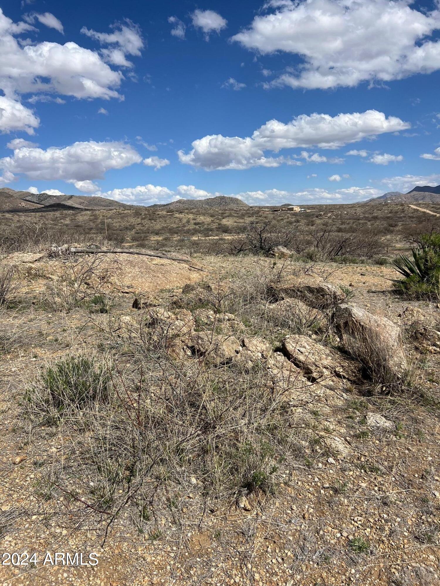 8273 East Stagecoach Road Willcox, AZ 85643 - Photo 22 of 31 IMG_6058