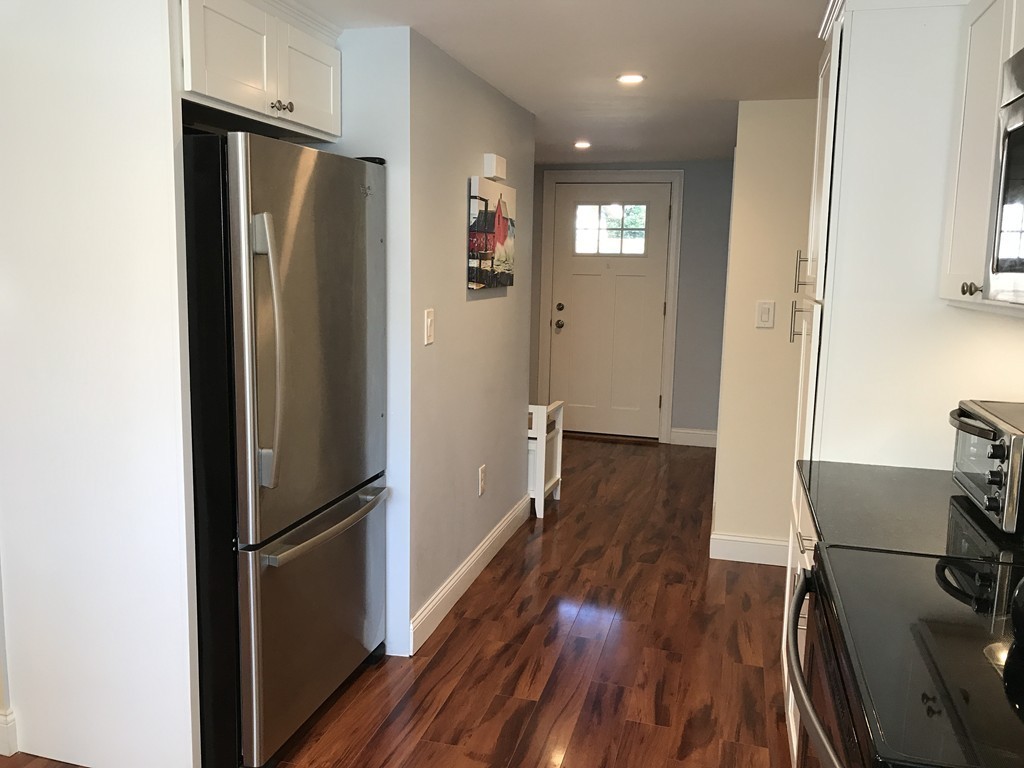 12 Oxford Road, Unit 1 Gloucester, MA 01930 - Photo 4 of 26 Gallery Image 4