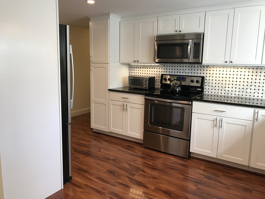 12 Oxford Road, Unit 1 Gloucester, MA 01930 - Photo 6 of 26 Gallery Image 6