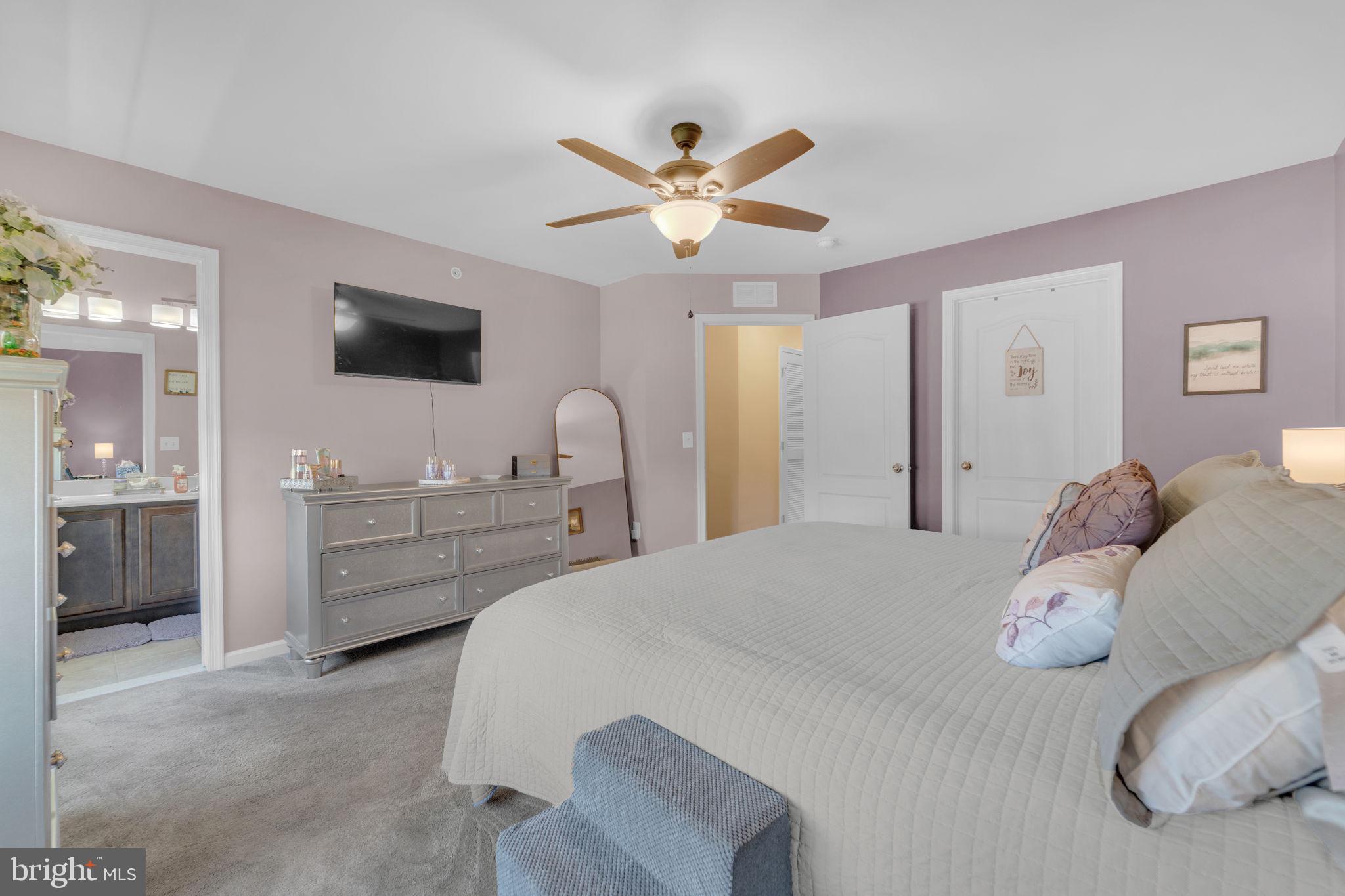 912 Georgetown Road Wenonah, NJ 08090 - Photo 21 of 32 Primary Bedroom