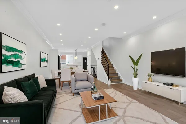 $2,995 | 3336 Salmon Street, Philadelphia, PA 19134