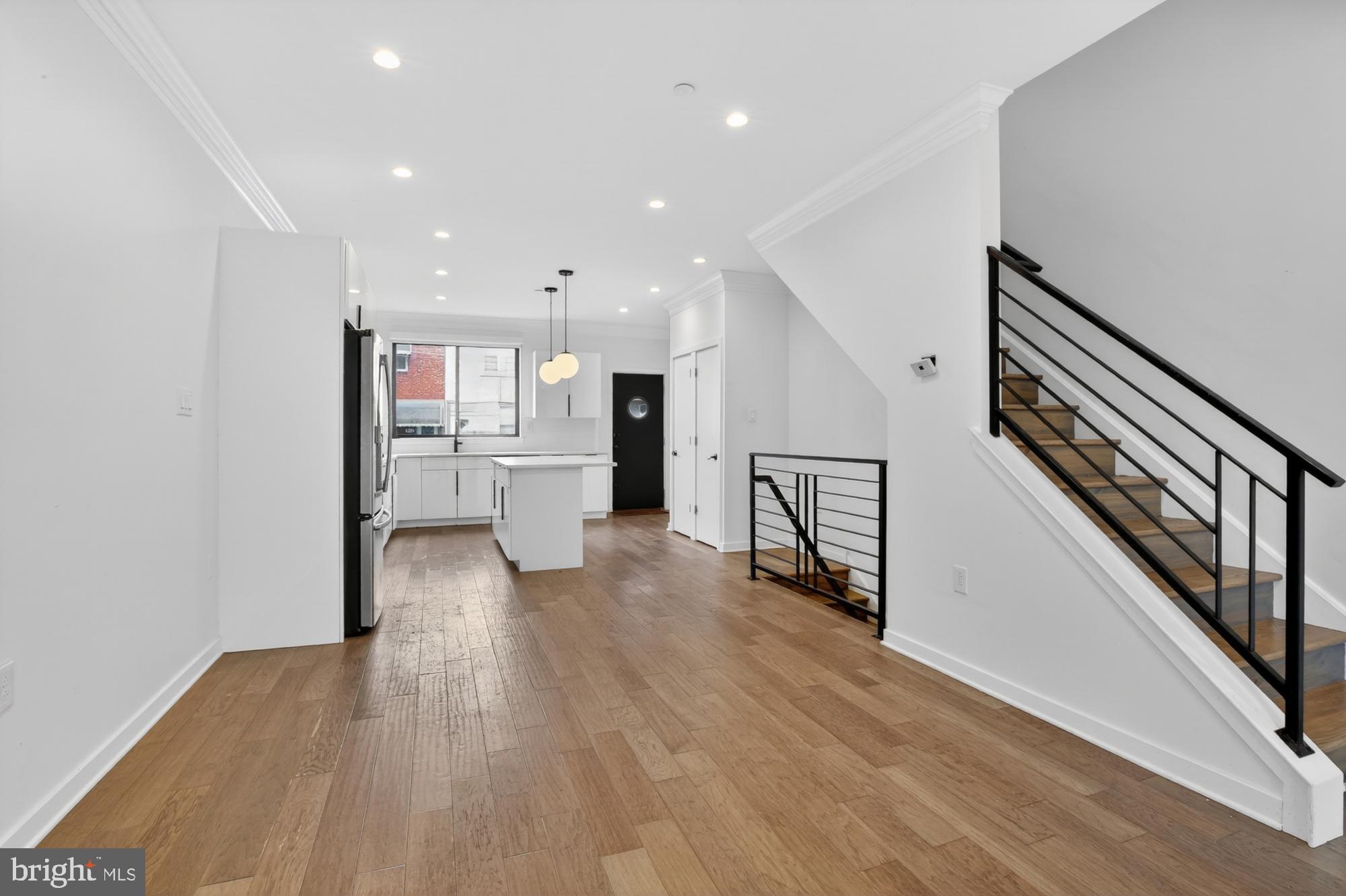 3336 Salmon Street Philadelphia, PA 19134 - Photo 4 of 41