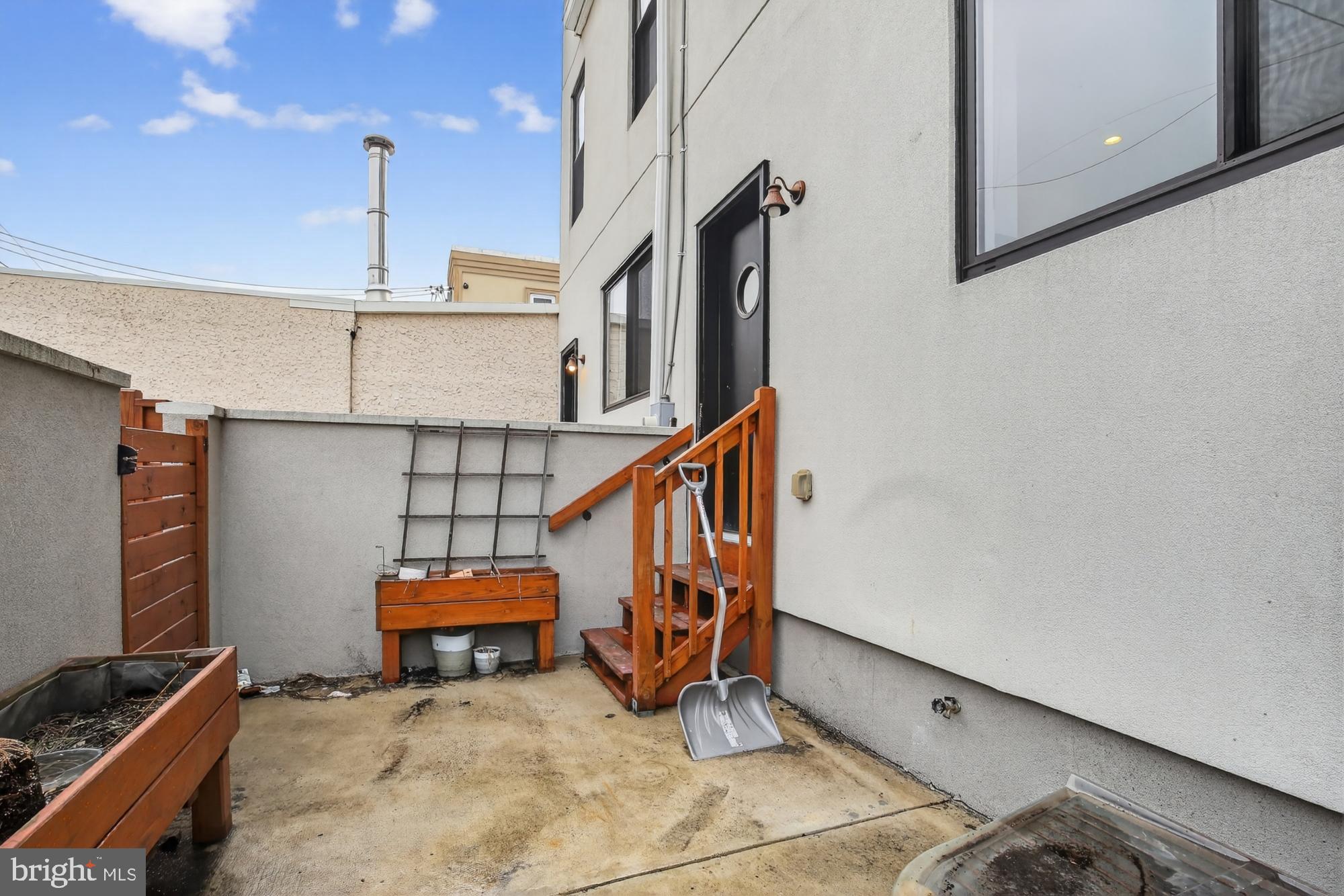 3336 Salmon Street Philadelphia, PA 19134 - Photo 10 of 41