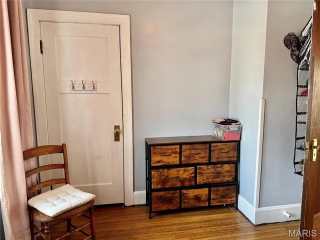 $249,900 | 30 Grand Avenue, Belleville, IL 62220