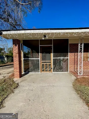 $172,500 | 64 Lakeside Drive, Hazlehurst, GA 31539