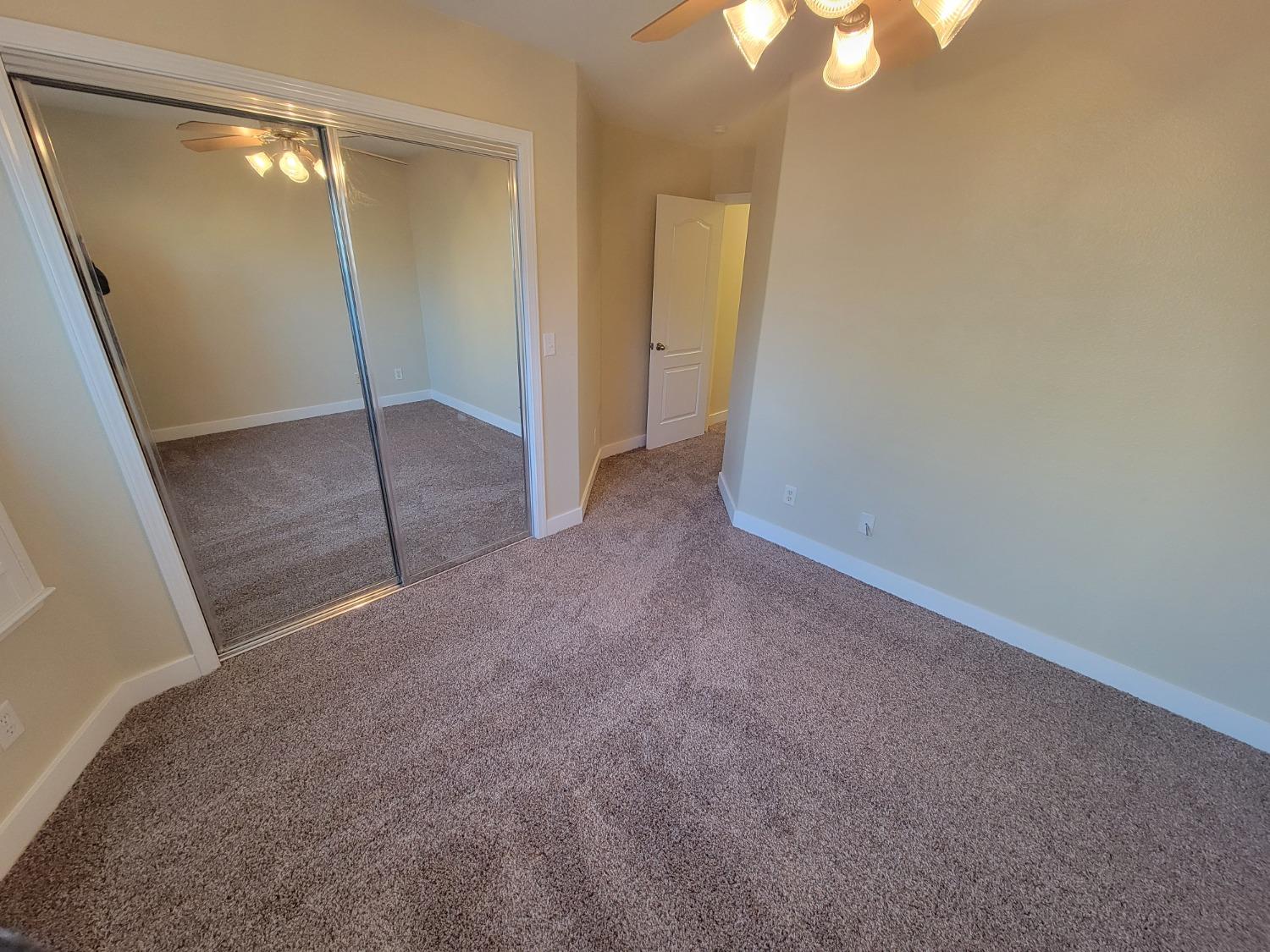 2831 Isabel Avenue Clovis, CA 93611 - Photo 23 of 27