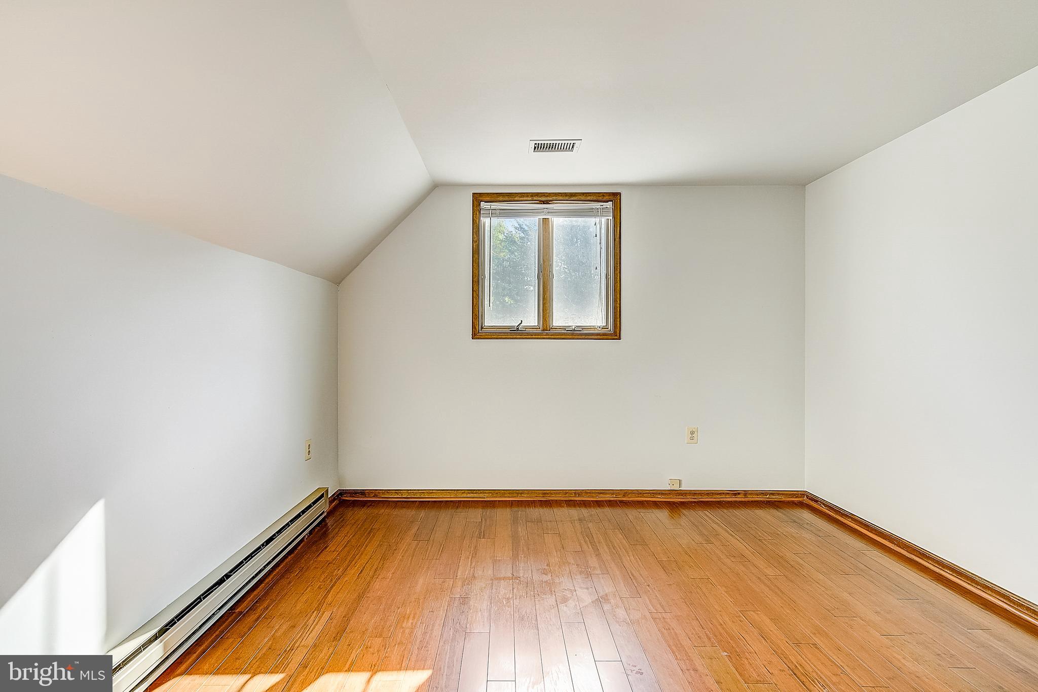 4115 Howertown Road Northampton, PA 18067 - Photo 19 of 40 Gallery Image 19