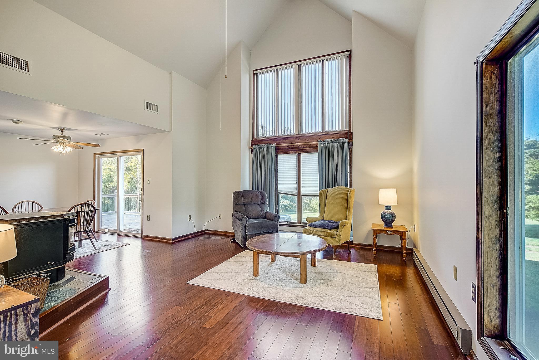 4115 Howertown Road Northampton, PA 18067 - Photo 7 of 40 Gallery Image 7