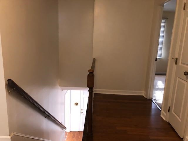 2804 Steeplechase Court Raleigh, NC 27613 - Photo 24 of 41 Upstairs landing to front left bedroom