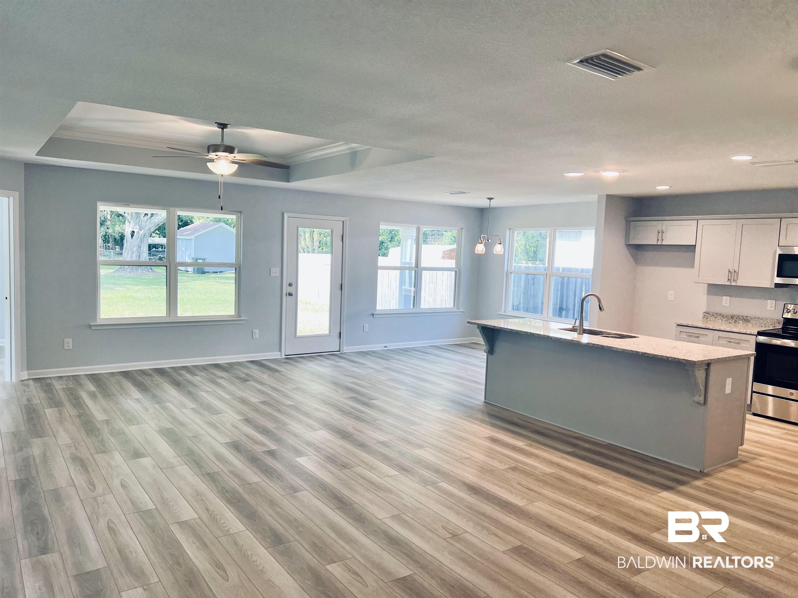 16089 Alabama Avenue Silverhill, AL 36576 - Photo 6 of 24