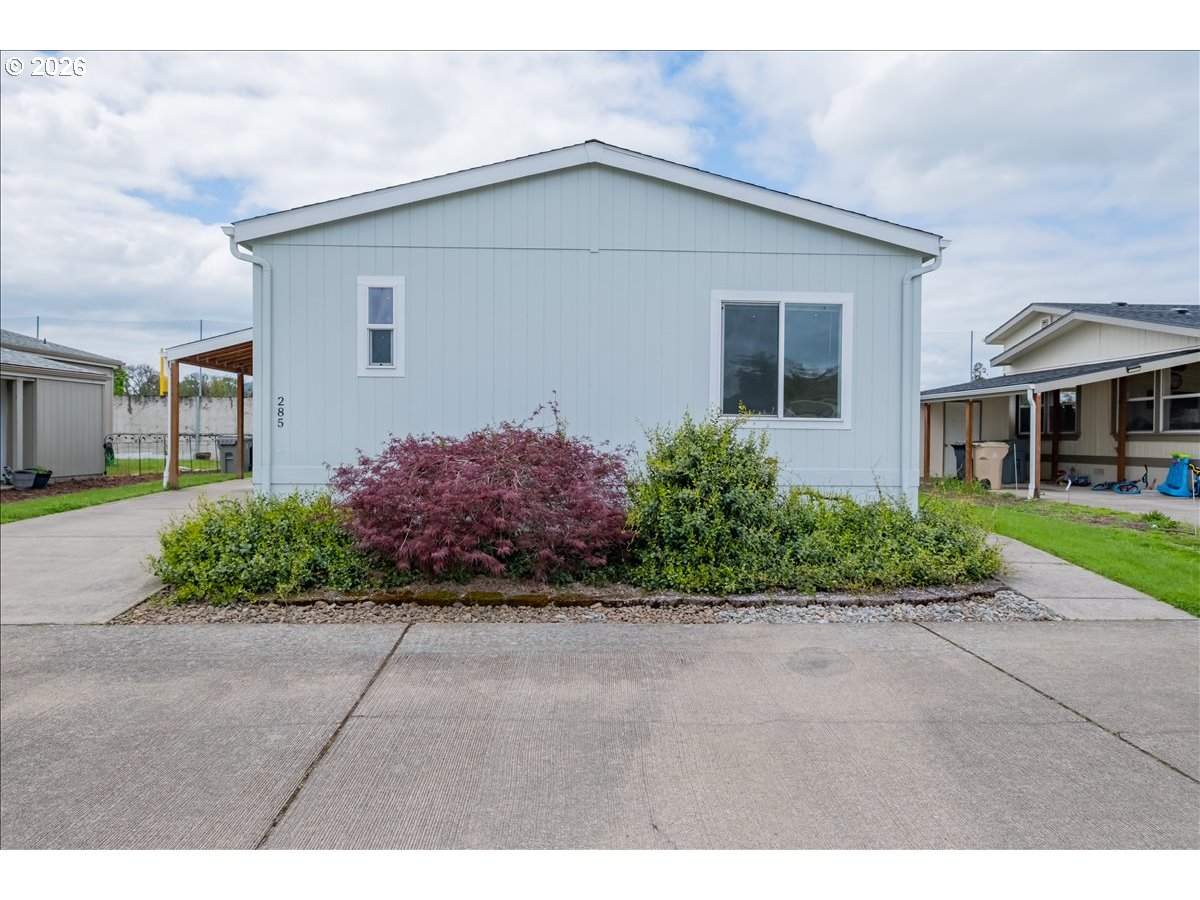 200 Market Street Lebanon, OR 97355 - Photo 2 of 39