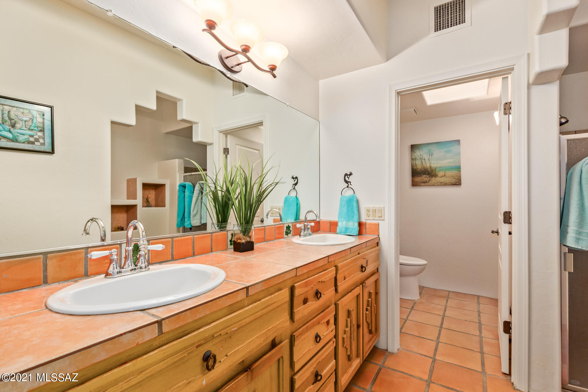 1040 North Wentworth Road Vail, AZ 85641 - Photo 17 of 33