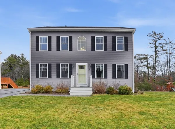 $639,000 | 3 Fieldstone Lane, Marion, MA 02738