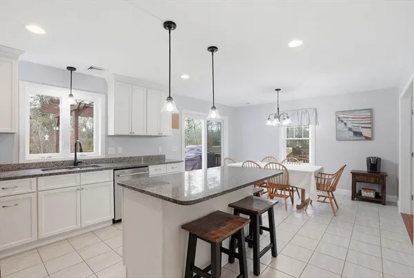 $639,000 | 3 Fieldstone Lane, Marion, MA 02738