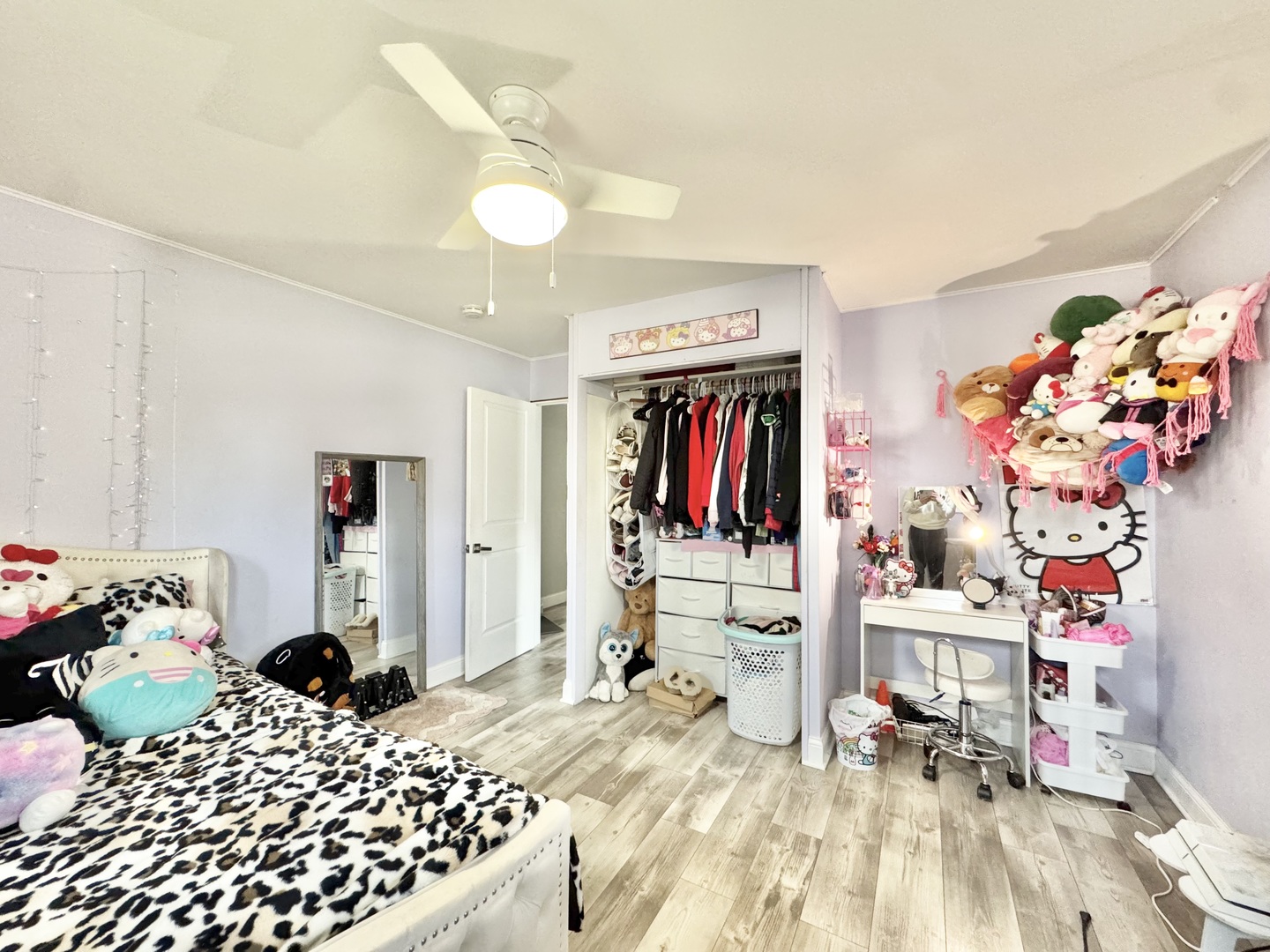 2109 Park Street Rolling Meadows, IL 60008 - Photo 15 of 19 a bedroom with furniture and a flat screen tv