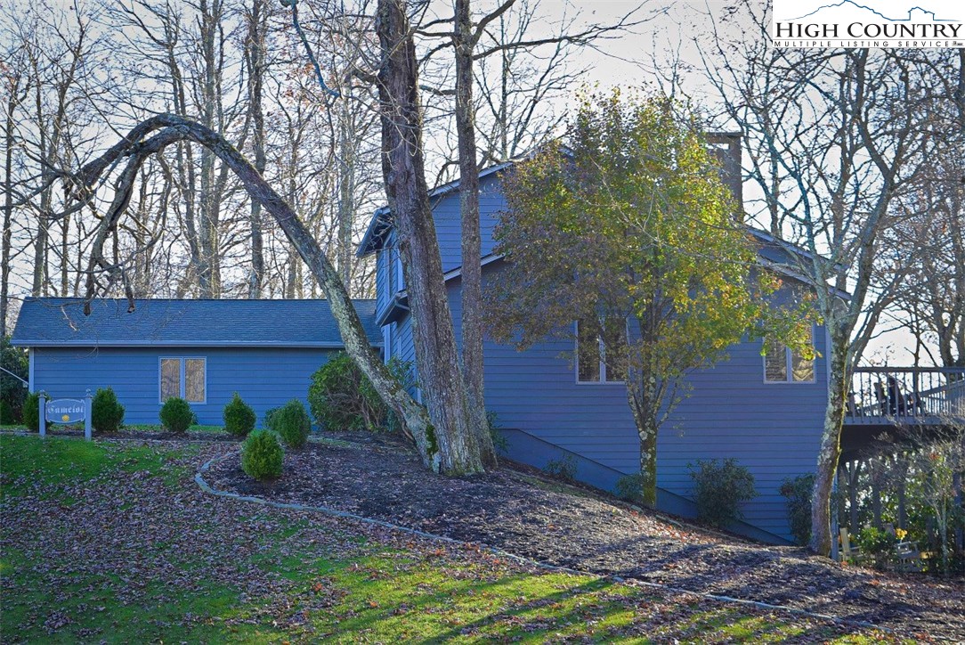 130 Highland Ridge Road Blowing Rock, NC 28605 - Photo 35 of 39 Gallery Image 35