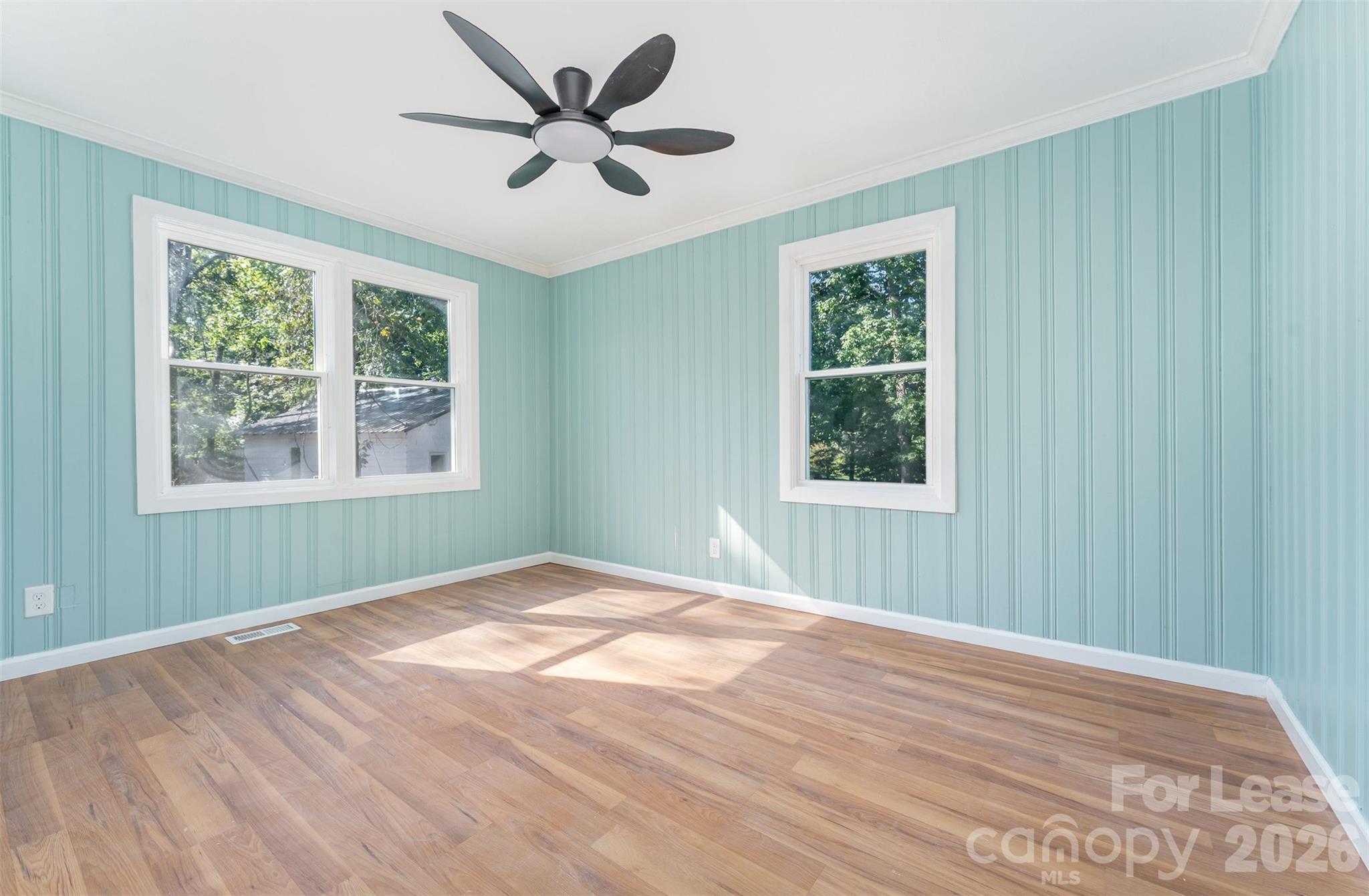 1906 New Garden Road Greensboro, NC 27410 - Photo 23 of 35